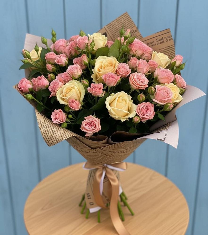 Букет цветов из: Розы в Новолакском