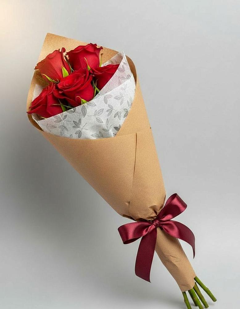 Букет цветов из: Розы в Новолакском