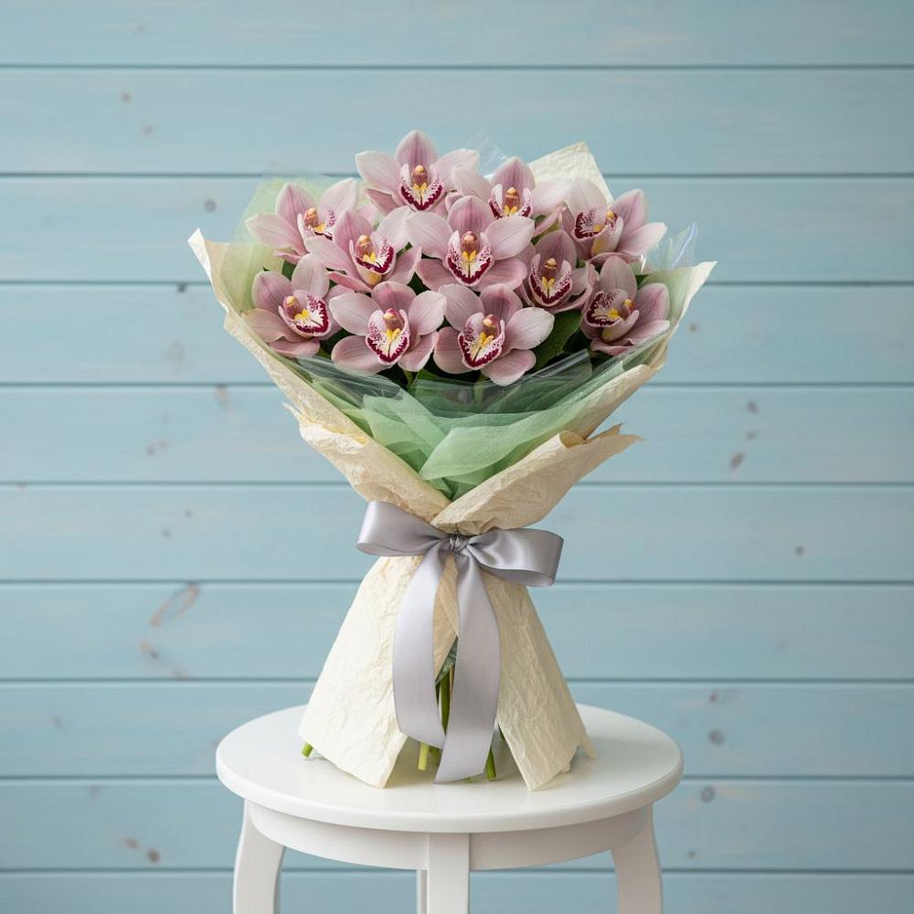 Букет цветов из: Орхидеи и Розы в Новолакском