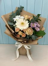 Букет цветов из:  Герберы и Хризантемы в Новолакском