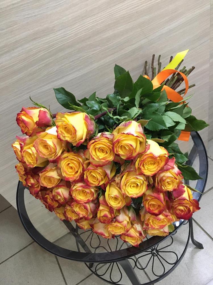 Букет Желтые розы в Новолакском