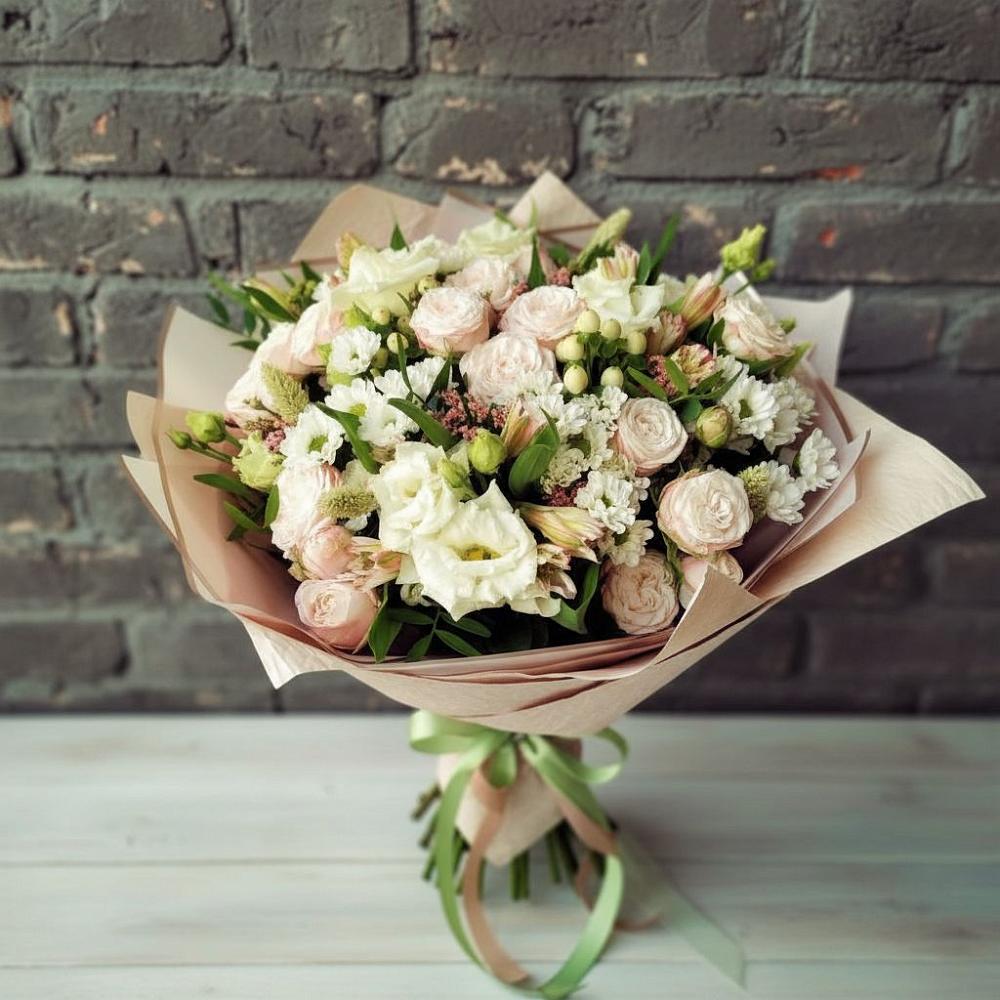 Букет цветов из: Альстромерии, Розы и Хризантемы в Новолакском