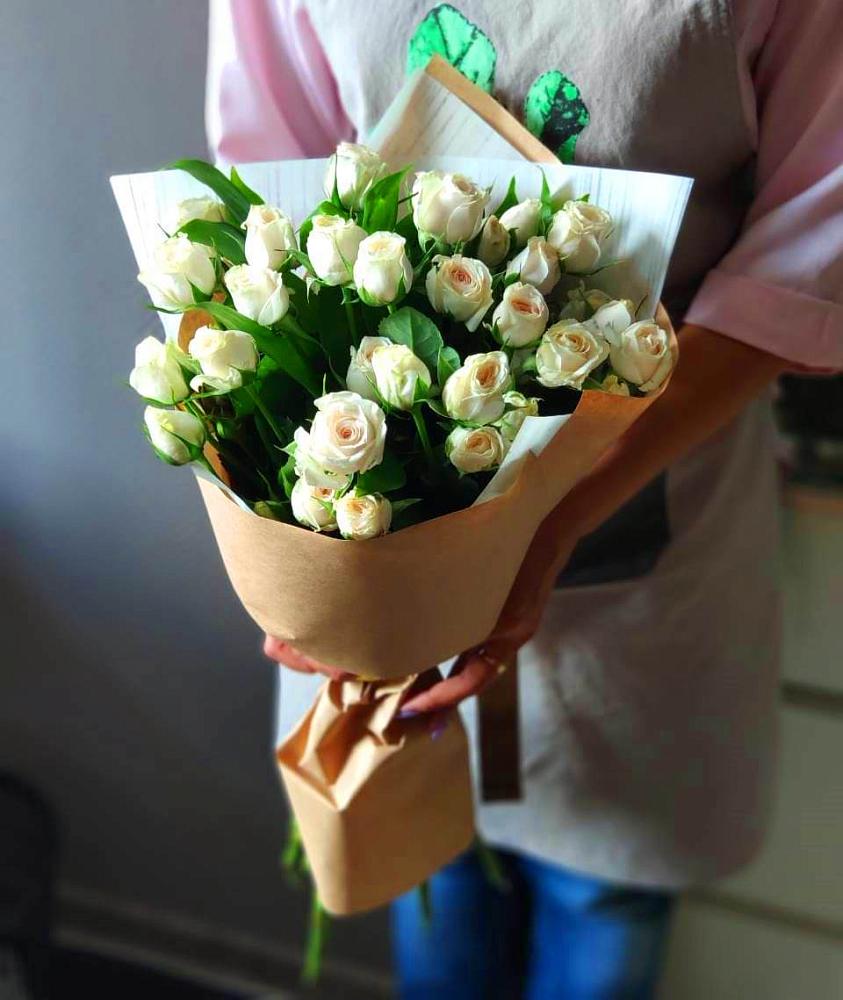 Букет цветов из: Розы в Новолакском