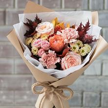 Букет цветов из:  Гвоздики, Хризантемы и Розы в Новолакском