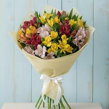 Букет цветов из:  Альстромерии в Новолакском