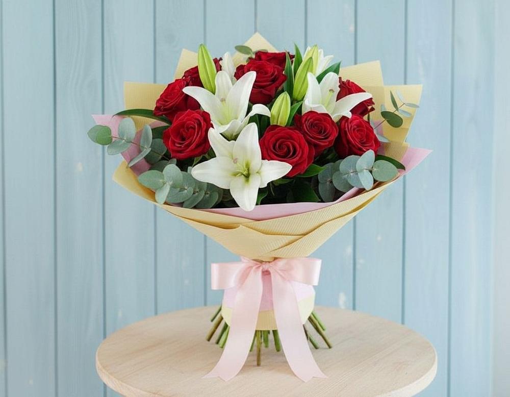 Букет цветов из: Лилии и Розы в Новолакском